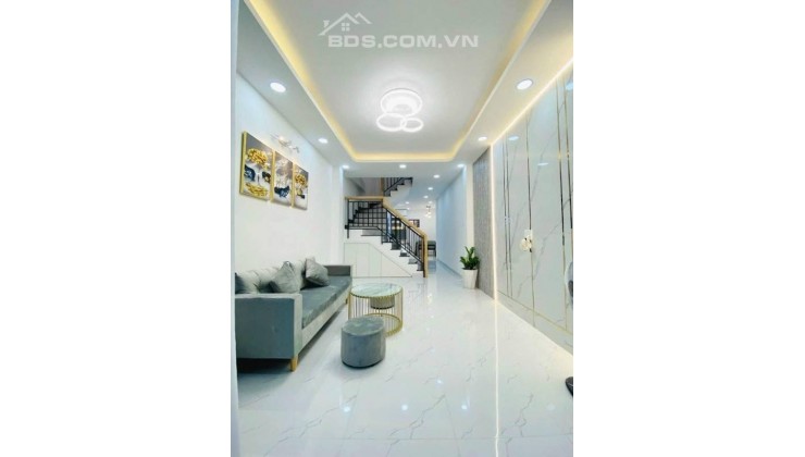 NHÀ 40M2 CHỈ 4.3 TỶ TẠ QUANG BỬU, QUẬN HAI BÀ TRƯNG THOÁNG ĐẸP CÁCH 3 BƯỚC RA ĐƯỜNG OTO